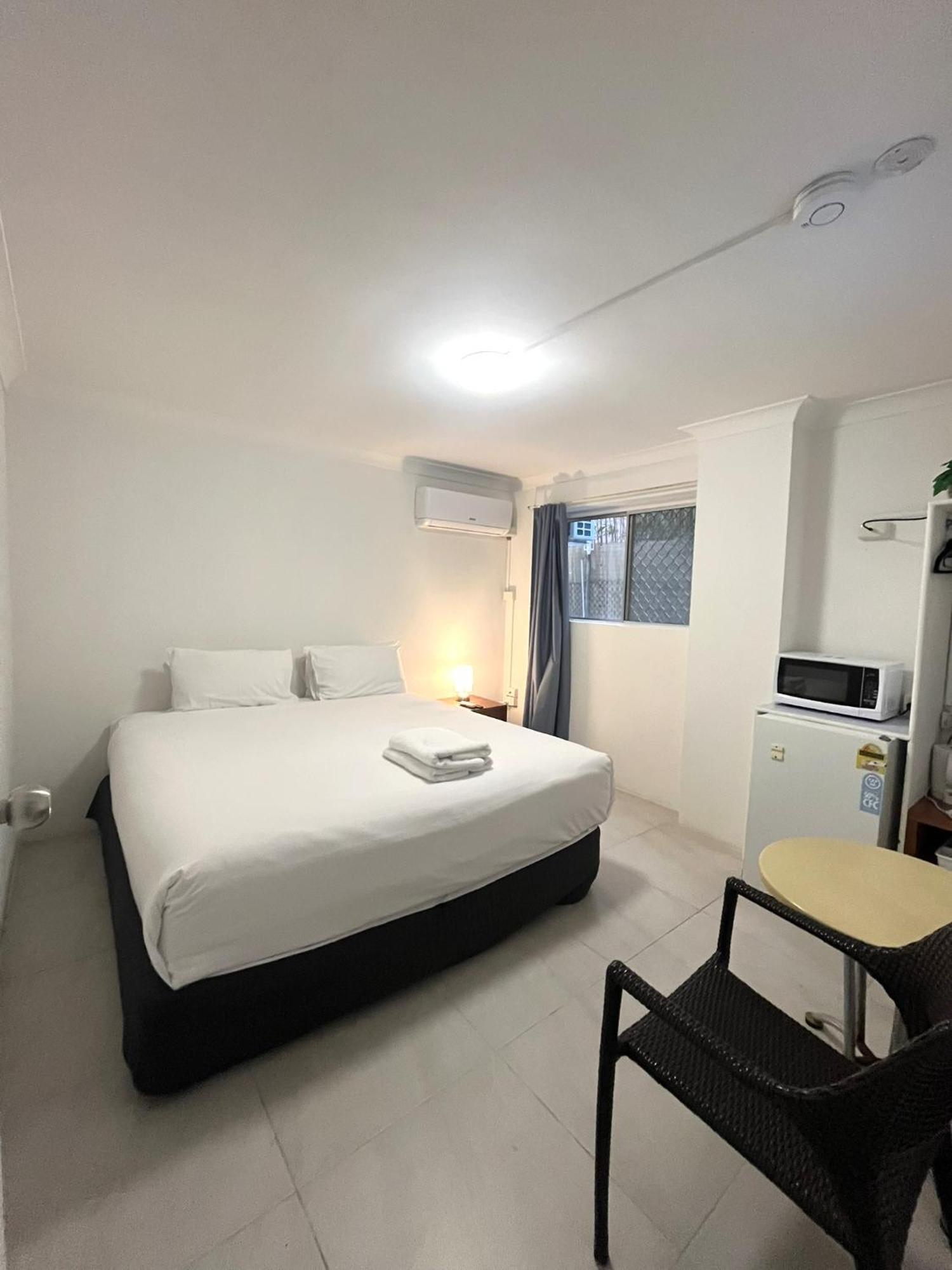 Browns Broadbeach Gold Coast Exterior foto