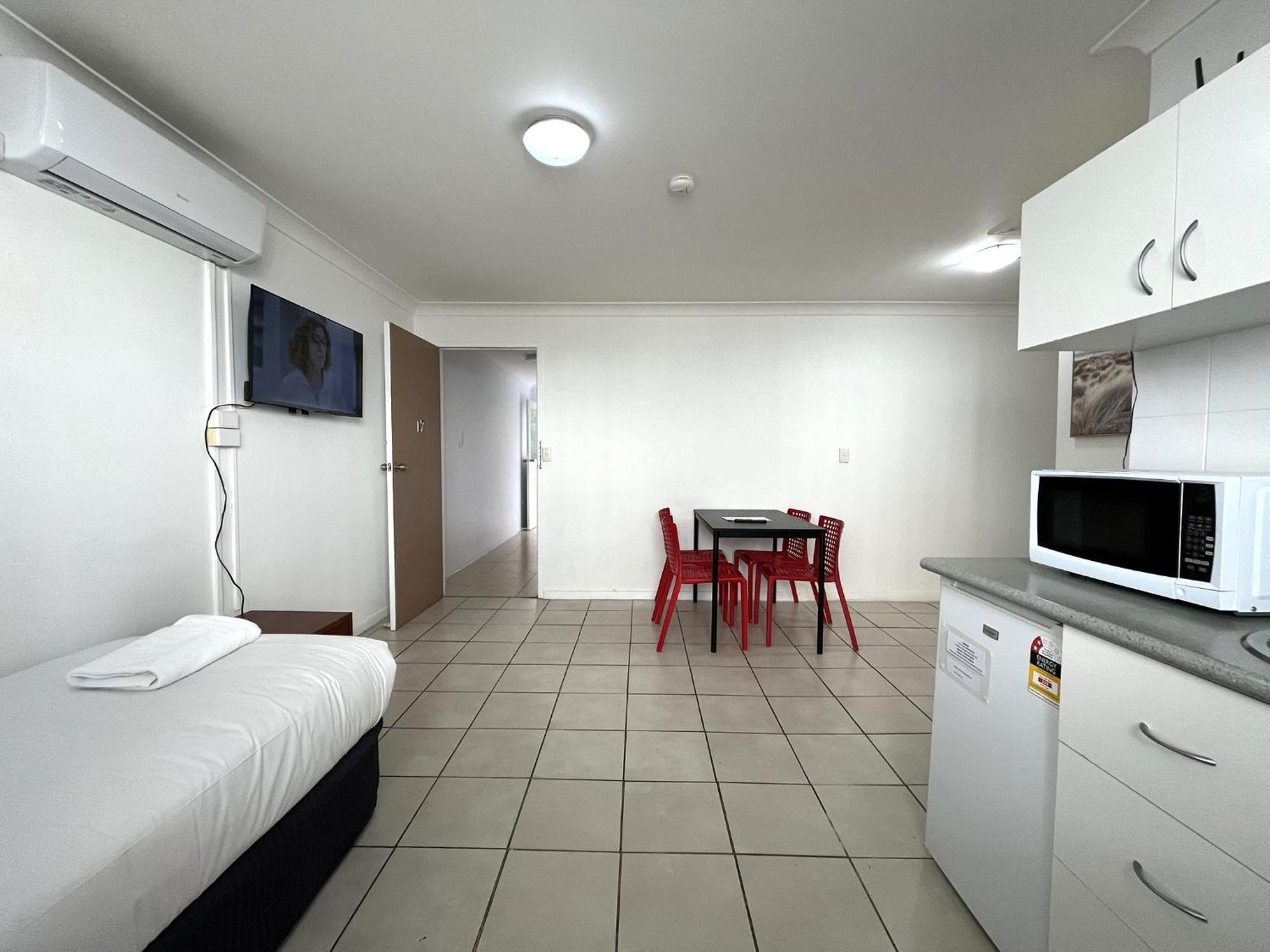 Browns Broadbeach Gold Coast Exterior foto